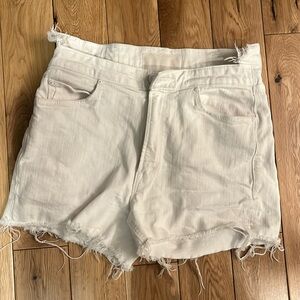 Mother white cut off shorts sz 26